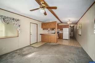 5525 43rd Way NE, Salem, OR 97305 - Photo 16