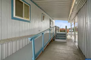 5525 43rd Way NE, Salem, OR 97305 - Photo 6