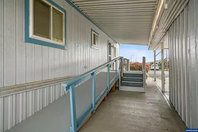 5525 43rd Wy NE, Salem, OR 97305 - Photo 6