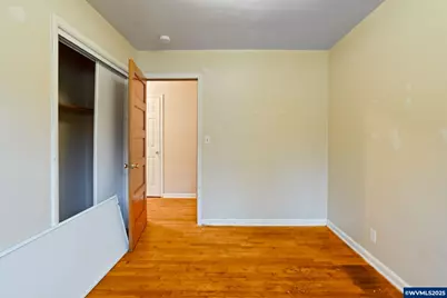 2310 Mountain View Dr, Salem, OR 97302 - Photo 30