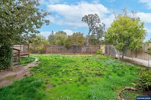 2310 Mountain View Dr, Salem, OR 97302 - Photo 40