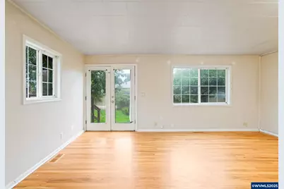 2310 Mountain View Dr, Salem, OR 97302 - Photo 22