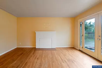 2310 Mountain View Dr, Salem, OR 97302 - Photo 10