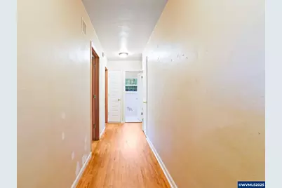 2310 Mountain View Dr, Salem, OR 97302 - Photo 28