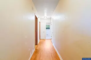 2310 Mountain View Dr, Salem, OR 97302 - Photo 28