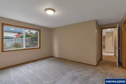 2677 Fort Rock Ct SE, Salem, OR 97306 - Photo 28