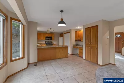 2677 Fort Rock Ct SE, Salem, OR 97306 - Photo 14