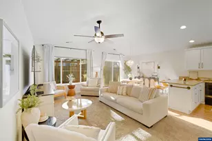 1633 SE Osoberry St, Dallas, OR 97338 - Photo 16