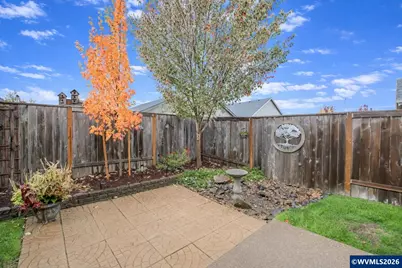 1633 SE Osoberry St, Dallas, OR 97338 - Photo 44