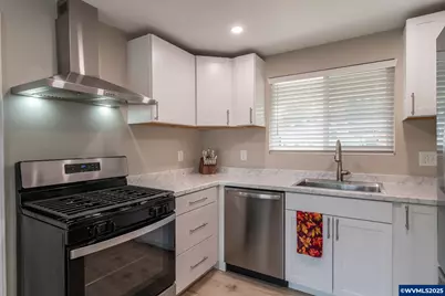 10 Carmel Ct, Roseburg, OR 97471 - Photo 14