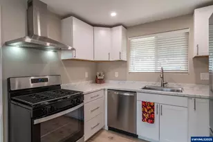 10 Carmel Ct, Roseburg, OR 97471 - Photo 14