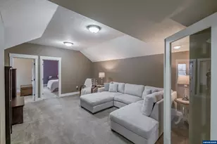 1390 Gwinn Street E, Monmouth, OR 97361 - Photo 34