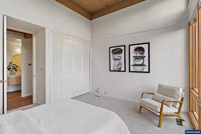 925 Holiday Ct S, Salem, OR 97302 - Photo 40