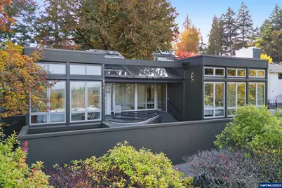 925 Holiday Ct S, Salem, OR 97302 - Photo 46