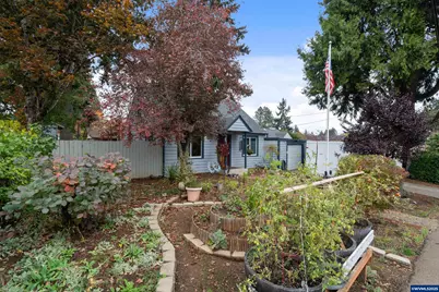 585 Madrona Av S, Salem, OR 97302 - Photo 1