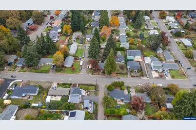 585 Madrona Av S, Salem, OR 97302 - Photo 42
