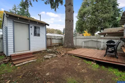 585 Madrona Av S, Salem, OR 97302 - Photo 30