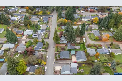 585 Madrona Av S, Salem, OR 97302 - Photo 44