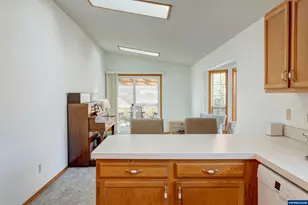 3181 SE Hathaway Dr, Corvallis, OR 97333 - Photo 14