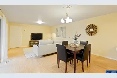 6679 Huntington Cir SE, Salem, OR 97306 - Photo 6