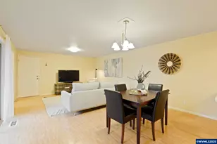 6679 Huntington Cir SE, Salem, OR 97306 - Photo 6