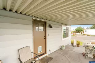 5422 NE Portland Rd, Salem, OR 97305 - Photo 30
