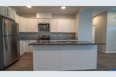 24 &amp; 26 Sand Ridge Ct, Lebanon, OR 97355 - Photo 6