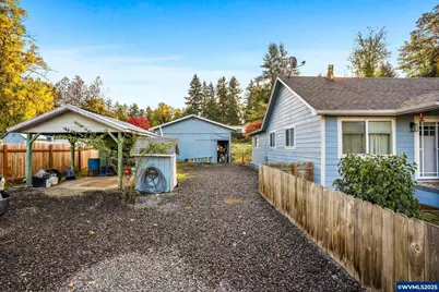 1306 Clark Mill Rd, Sweet Home, OR 97386 - Photo 6