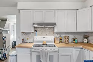 1306 Clark Mill Rd, Sweet Home, OR 97386 - Photo 14