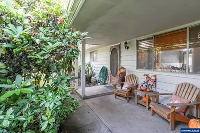 4033 NE Morning St, Corvallis, OR 97330 - Photo 4