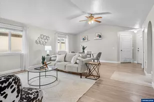 3390 SE Marion St, Albany, OR 97322 - Photo 12