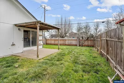 3390 SE Marion St, Albany, OR 97322 - Photo 32