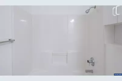 1011 Camry Ct NE, Salem, OR 97302 - Photo 14