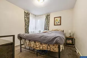 2045 Liberty St NE, Salem, OR 97301 - Photo 12
