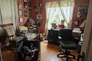 749 SW Washington St, Dallas, OR 97338 - Photo 10