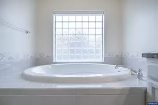 1587 Westhaven Ave NW, Salem, OR 97304 - Photo 26