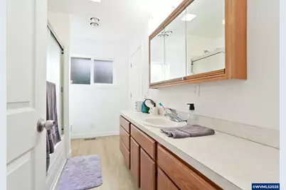 8975 Pacific Hwy, Monmouth, OR 97361 - Photo 18