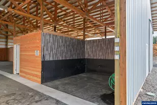 8975 Pacific Hwy, Monmouth, OR 97361 - Photo 36