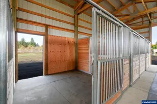 8975 Pacific Hwy, Monmouth, OR 97361 - Photo 34