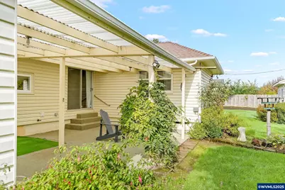 1045 SW 53rd St, Corvallis, OR 97333 - Photo 22