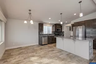 25110 SW Red Prairie Rd, Sheridan, OR 97378 - Photo 8