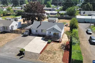 2567 Game Farm Rd, Springfield, OR 97477 - Photo 2