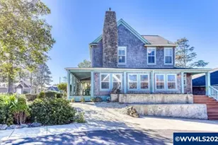 2685 SW Beach Ave, Lincoln City, OR 97367 - Photo 2