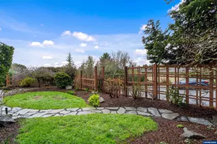 2917 NW Angelica Dr, Corvallis, OR 97330 - Photo 24