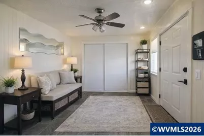 1305 20th St SE, Salem, OR 97302 - Photo 4