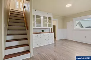 391 W 1st St, Halsey, OR 97348 - Photo 10