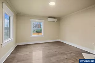 391 W 1st St, Halsey, OR 97348 - Photo 4