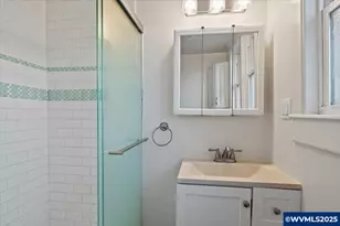 391 W 1st St, Halsey, OR 97348 - Photo 32