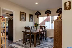 19800 SW Briedwell Rd, McMinnville, OR 97128 - Photo 10