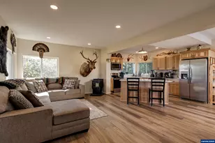 19800 SW Briedwell Rd, McMinnville, OR 97128 - Photo 4